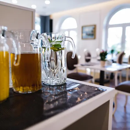 Moris Boutique Hotel