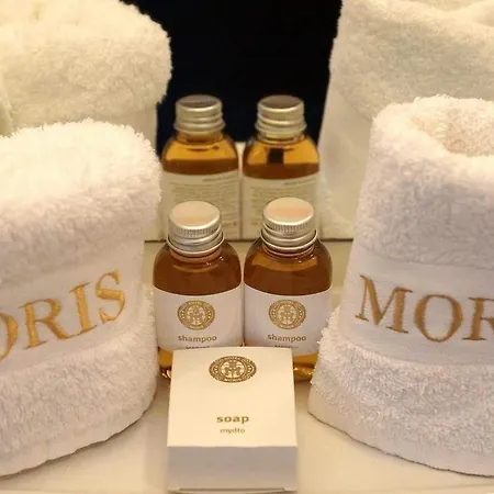 Moris Boutique 2*